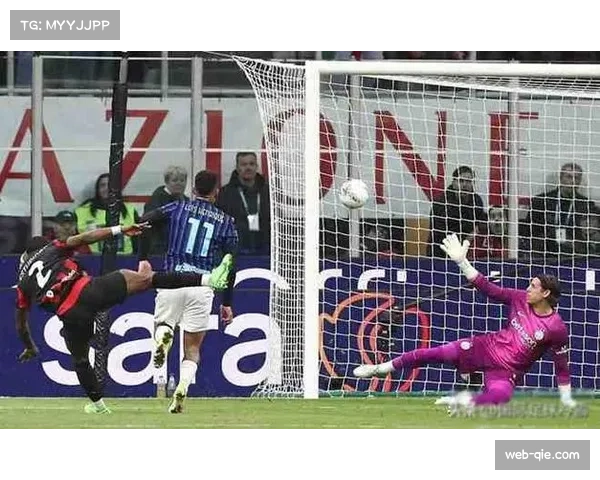 国际米兰59%控球率14次射门，边路传中创造5次射正机会